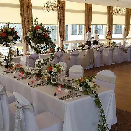 Du Port Hotel 4*