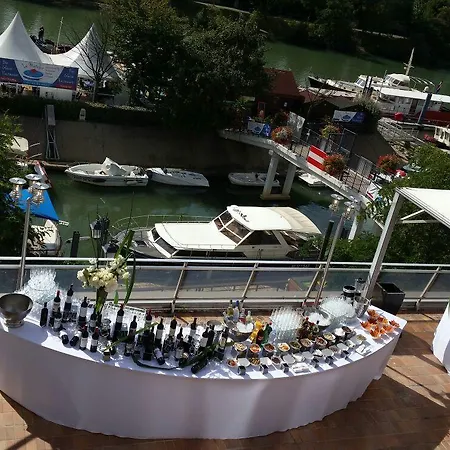Du Port 4* Nogent-sur-Seine