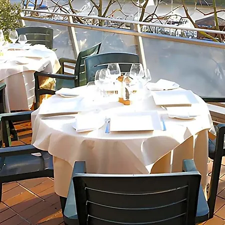 Du Port 4* Nogent-sur-Seine