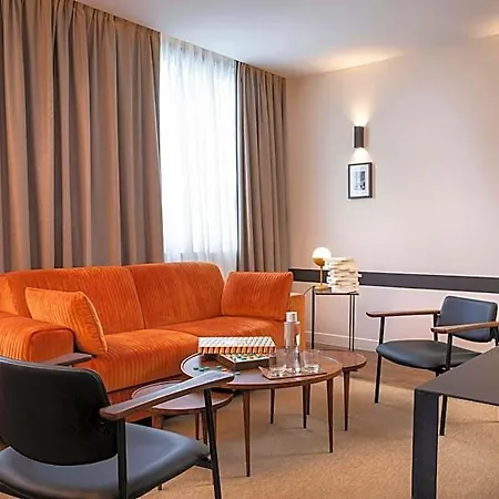 Hotel Du Port 4*