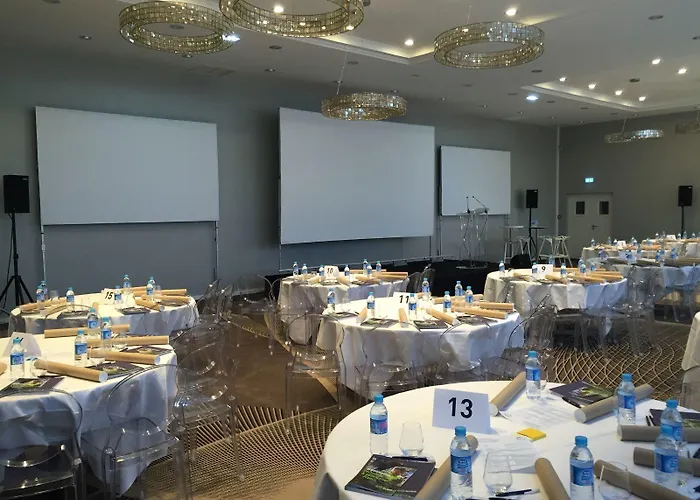 Du Port Hotel 4*