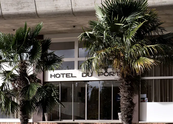 Du Port